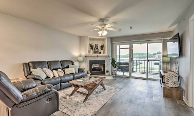 Camdenton Condo | Pool Access & Lake Views: Camdenton Condo