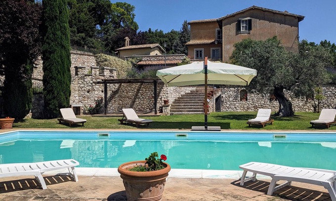Baiano Villa | Pool and amazing views near Spoleto nestled in the Umbrian countryside.