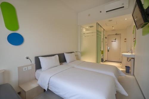 Bandung Hotel | POP! Hotel Festival Citylink