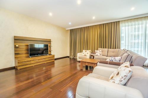 Baku Apartment | Port Baku Residance Family Room 710 A