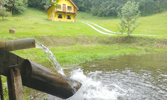 Costas Ski Chalet | Portal Lazer Chalet 6 km from Gonçalves Entire space