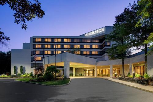 South Portland Hotel | Portland Sheraton at Sable Oaks