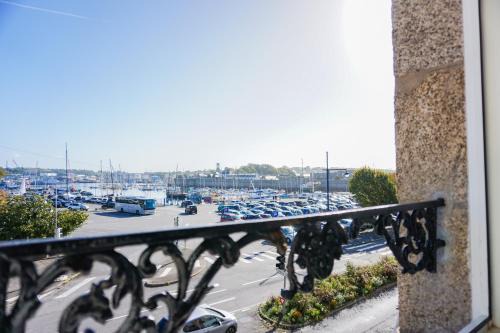 Concarneau Apartment | -PORTO- Elegant T3 avec vue sur la ville-close
