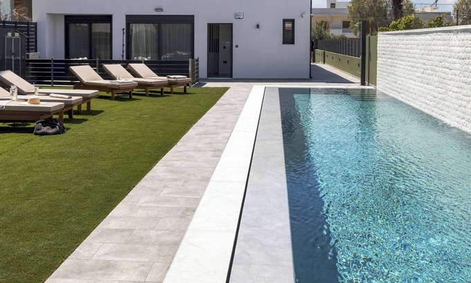 Gournai House | Potame Suite by Estia, Renia with Pool View