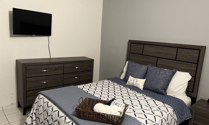 Hato Rey Apartment | Prívate Condo close to everything you need!