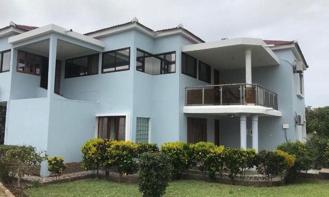 Gueima House | Praia de Bilene Residencial