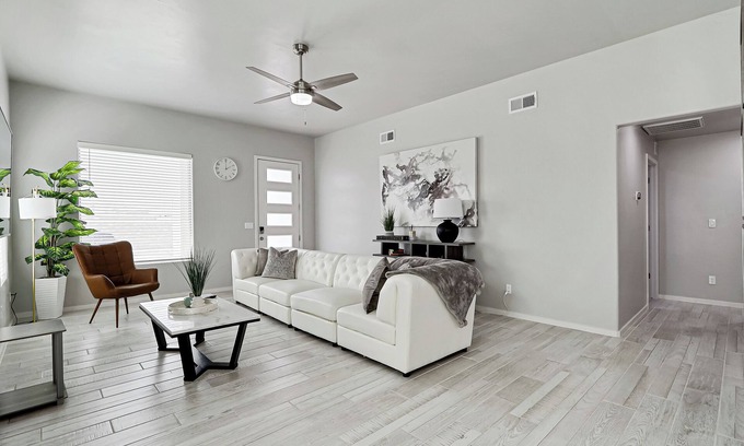 Biggs Field House | Prelaunch pricing - Book Now - NEW 4 Bed 2 Bath