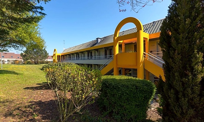 Chaumontel Hotel | Premiere Classe Chantilly Sud Luzarches