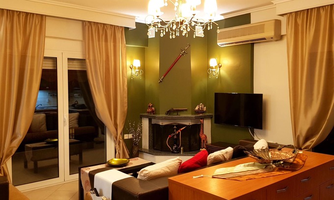 Evosmos Apartment | Premium apartment in a quiet neighborhood with all necessary stores.