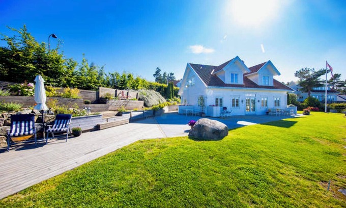 Stabbestad House | Premium Villa included Boat, Golf Cart & Sea View, Kragerø SPA Resort vicinity