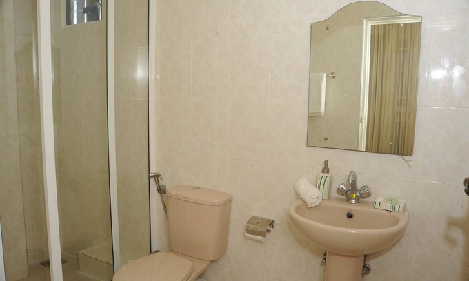 Mount Lavinia Condo | PRESTIGE COURT RESIDNECE 10 KILOMETERS FROM FROM THE MAIN CITY WITH OCEAN VIEW