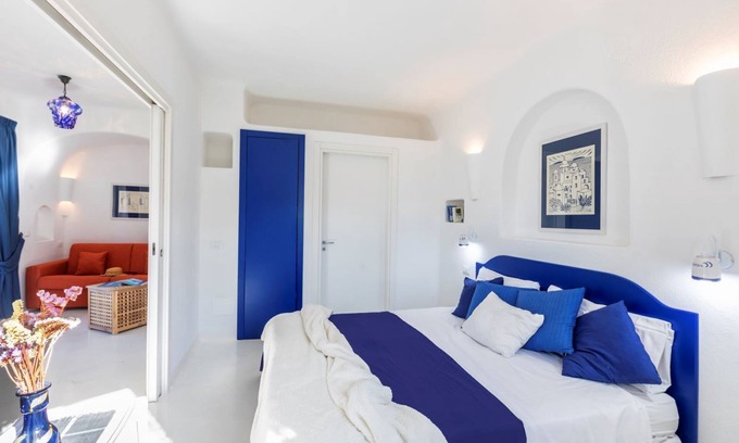 Forio Resort | Prestige Two-Room Apartment with a wide terrace and outstanding sea view