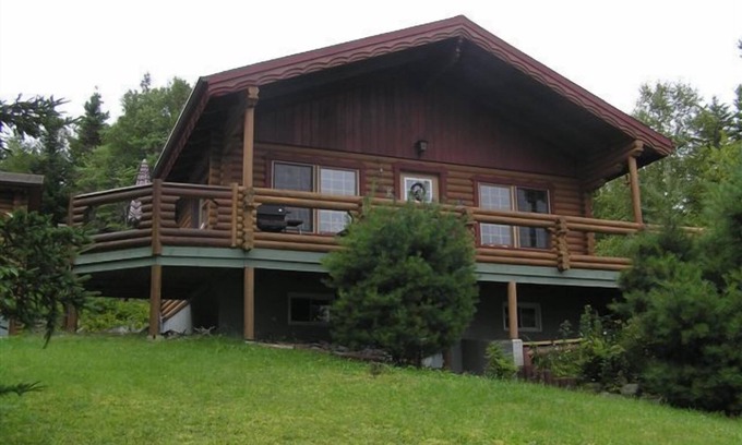 West Bay House | Pretty block house, with Panoramic view