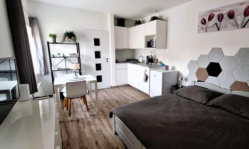 Neratovice Apartment | Pretty private Apartment U LABE, self-service check-in 24 l 7