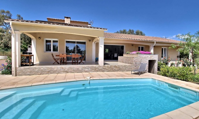 Arca House | PRETTY SPACIOUS VILLA air-conditioned 160 m2 with swimming pool, 6 people, Porto Vecchio