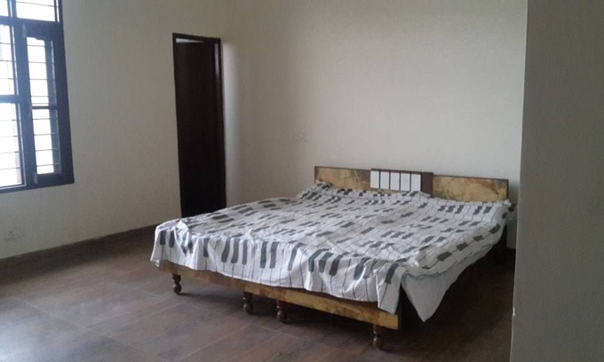 Zirakpur Resort | Private room ∙ 2 guests