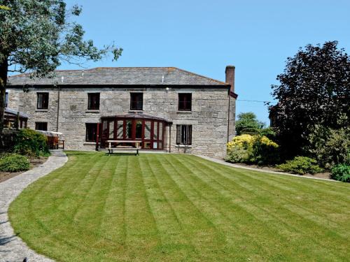 Boscundle House | Prideaux Farmhouse