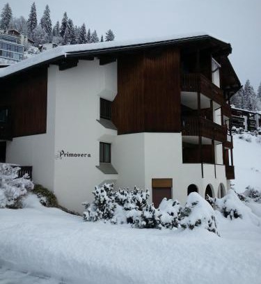 Flims Apartment | Primavera - 2.5 Zimmerwohnung, 52qm, max 4 Pers, Schwimmbad/Sauna