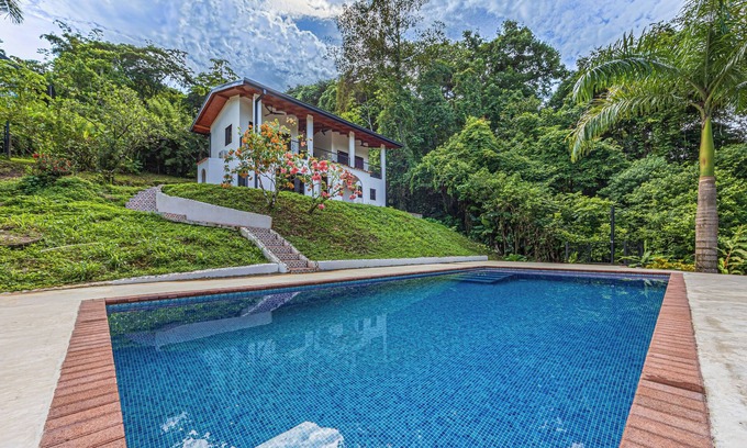 Ojochal Villa | Primavera Ocean View Escape – 4 bedrooms w pool