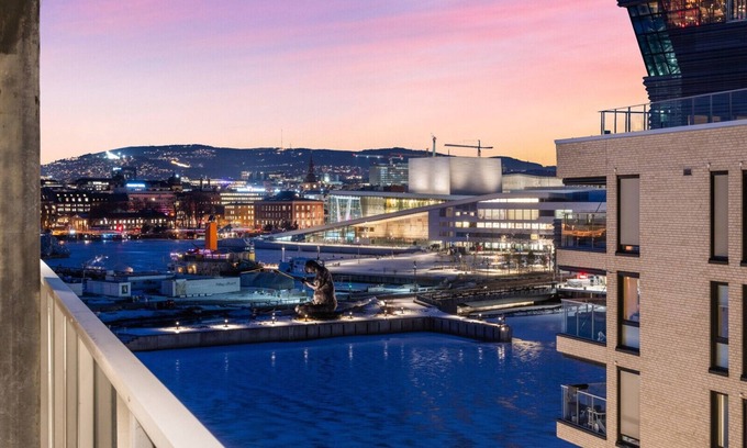 Gamle Oslo Apartment | Prime Oslo Location - Ocean view - Professional Host