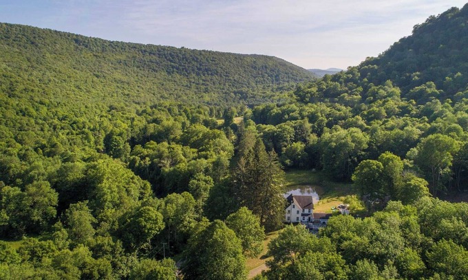 Long Eddy House | PrimeCatskills 172-Acre LuxuryRiverEstate & Nature Reserve/POOL/SAUNA/KAYAK/HIKE