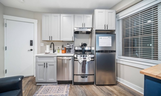 North End Apartment | Primo North End Studio