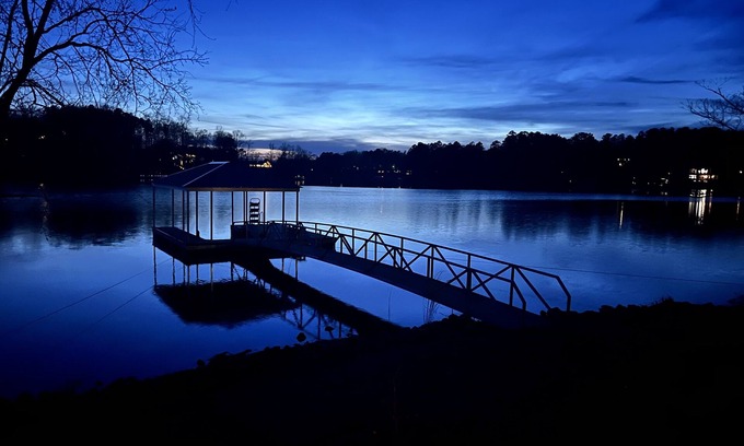 Seneca House | Pristine views from Lakefront Home