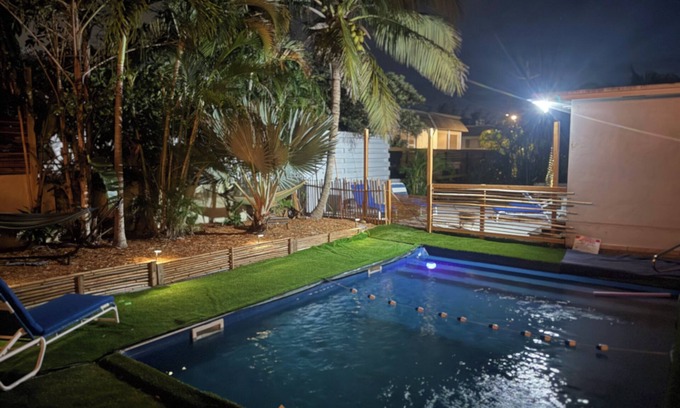 Lake Worth House | Private All Inclusive - Coconut Trail Resort with Pool, hot tub & Brunch,
