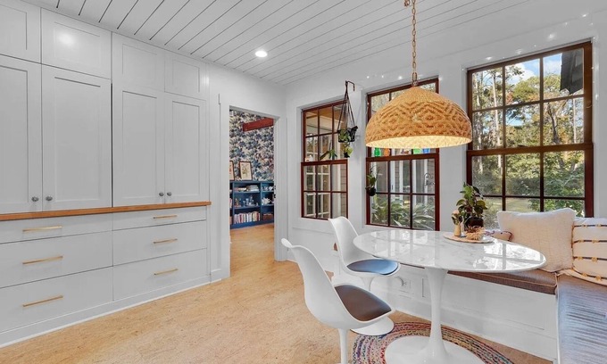 Isle of Hope Historic District House | Private and charming 2-bedroom house with spacious yard and firepit.