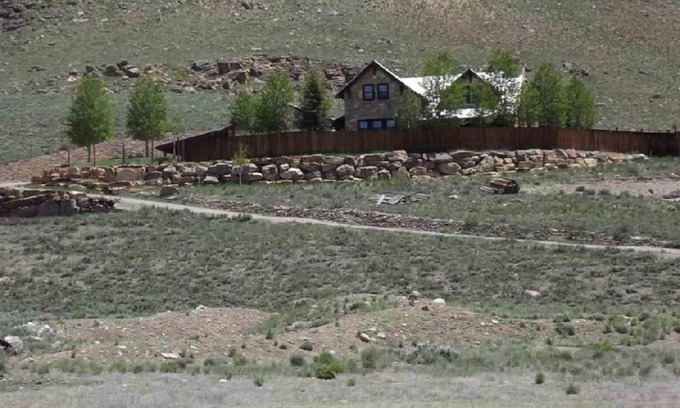 Gunnison House | Private and secluded mountain getaway!