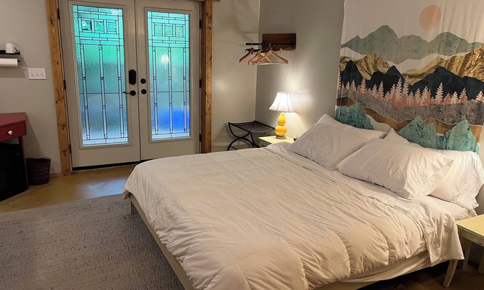 Weaverville Apartment | Private apartment in a quiet neighborhood with lots of trees and privacy.