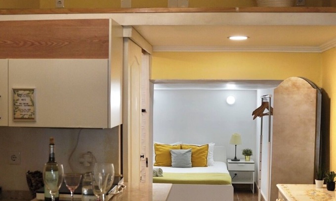 Alcantara Apartment | Private Apartment inside of a guest house
