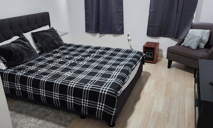 North Philadelphia Apartment | Private Apartment NE Philly Fairhill St.