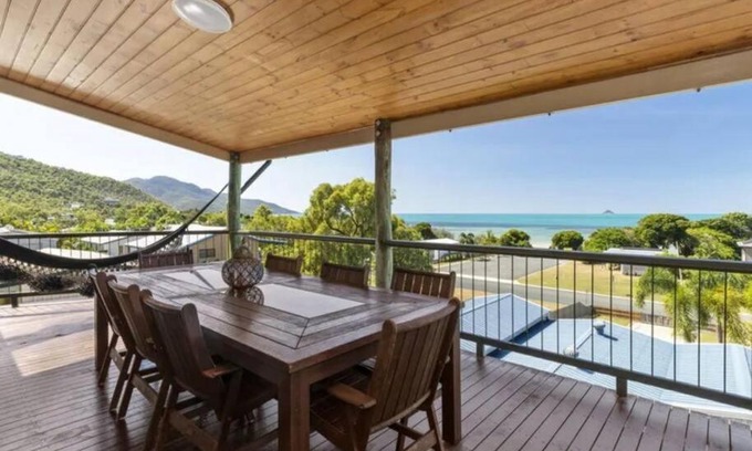 Whitsundays House | Private Beach house haven