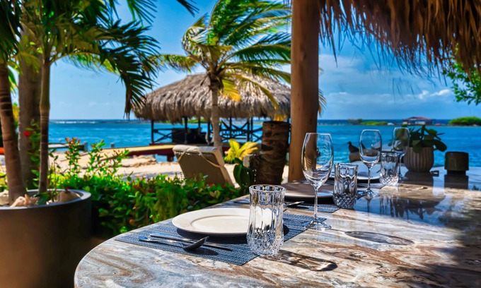 De Bruynewijk Villa | Private Beach Ocean Front Boat Dock Tiki Bar