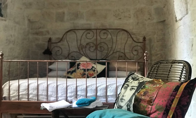 Martina Franca Cottage | Private boho trullo near Alberobello/Locortotondo