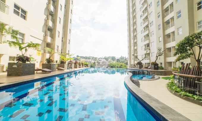 Hegarmanah Apartment | Private & Bright 2BR Apartment at Parahyangan Residence near Nara Park