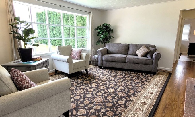 Paradise House | Private & Charming Cottage In Rural Lancaster County - 5 mile from attractions