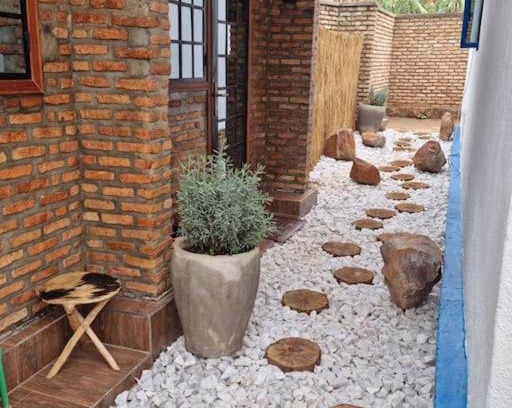 Gikondo Apartment | Private guest house Phillip