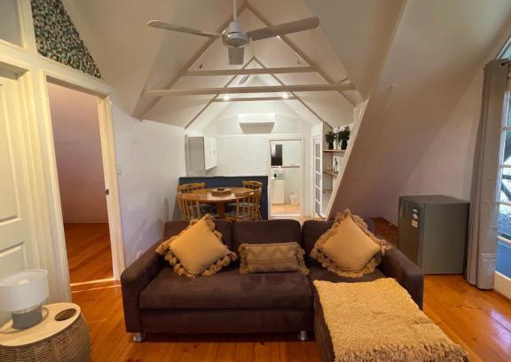Greenmount House | Private Guesthouse