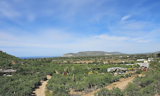 El Pescadero RV Rental | Private House with Ocean Views 10 mins to Cerritos Beach and Sand Pedrito Break!