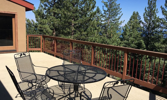 Tahoma Cabin | Private Lake-view Cabin with Space for Everyone, recently remodeled with 2 decks