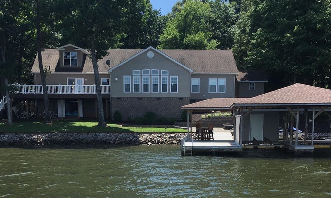 Littleton House | Private lakefront 6BR home with Handicap access