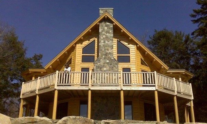 Beaver Cove Cabin | Private Log Home with Beautiful views of Moosehead Lake and Mountains