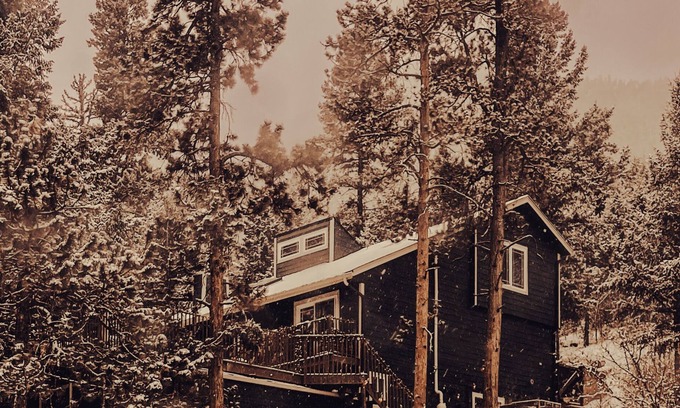 Cascade-Chipita Park House | Private Magical Forest, King Suite, 2 miles to Pikes Peak Hwy and North Pole