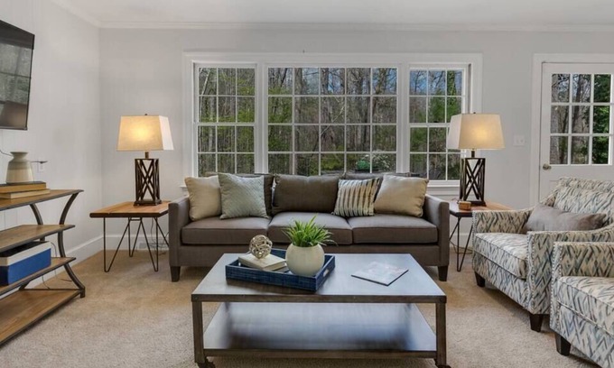 North Raleigh House | Private North Ridge Ranch (ID:2105)
