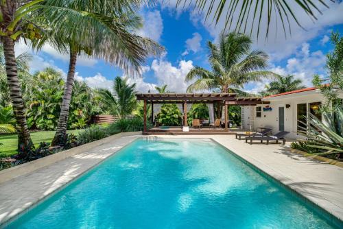 Melbourne Beach House | Private Oasis with Pool Walk to Melbourne Beach!