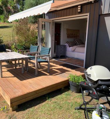 Mangonui House | Private Olive Grove Studio