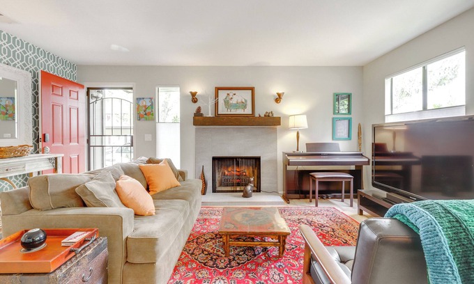 Sonoma Condo | Private Patio & Workspace: Quiet Sonoma Condo!