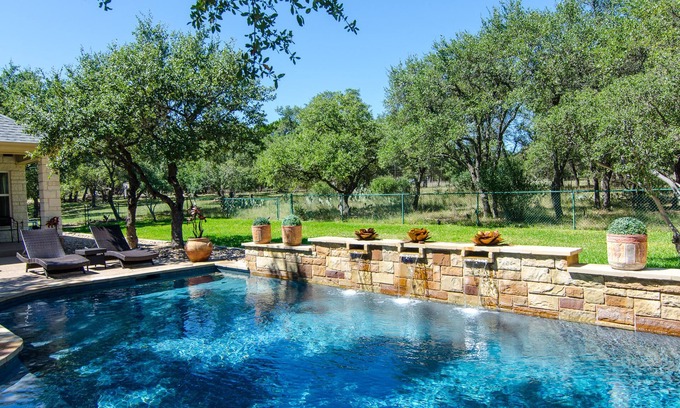 Georgetown House | Private | Peaceful Retreat | Cozy Guesthouse with Pool